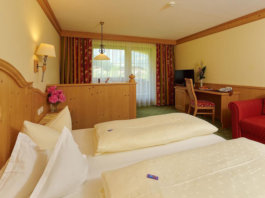 Hotel Laendenhof Superior Майрхофен Экстерьер фото